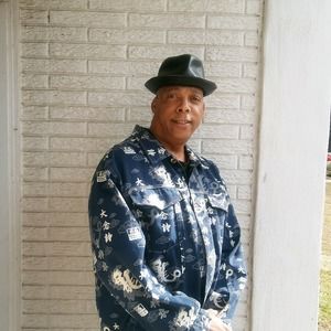 Meet your Posher, Cecil